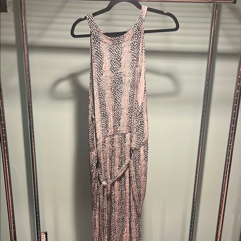 Stylish Sleeveless Snake Print Dress